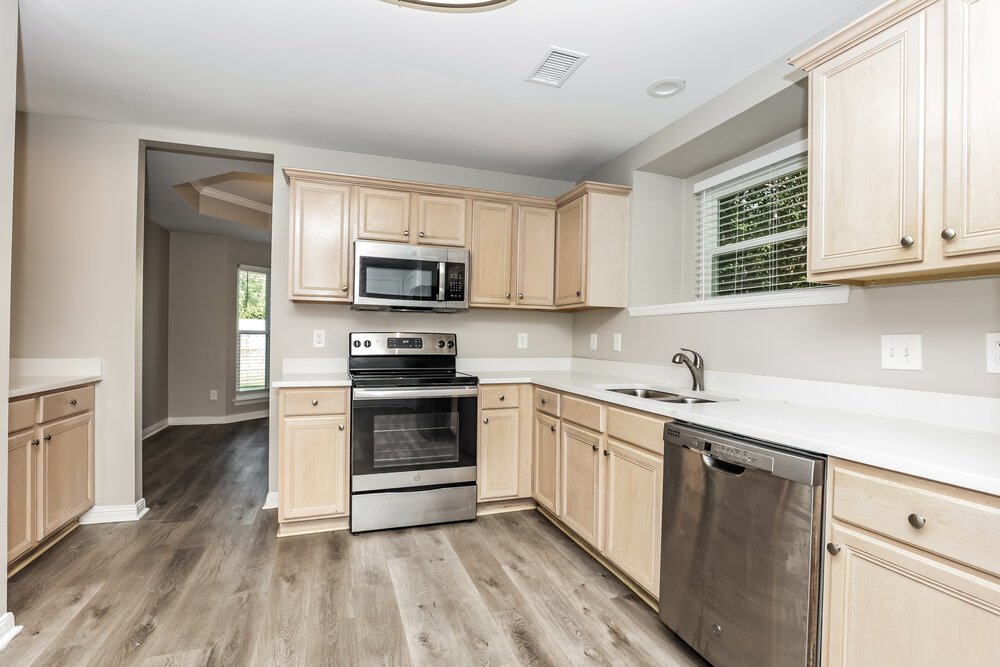 3-Bed Rental on 6149 Firelight Trail photo 8