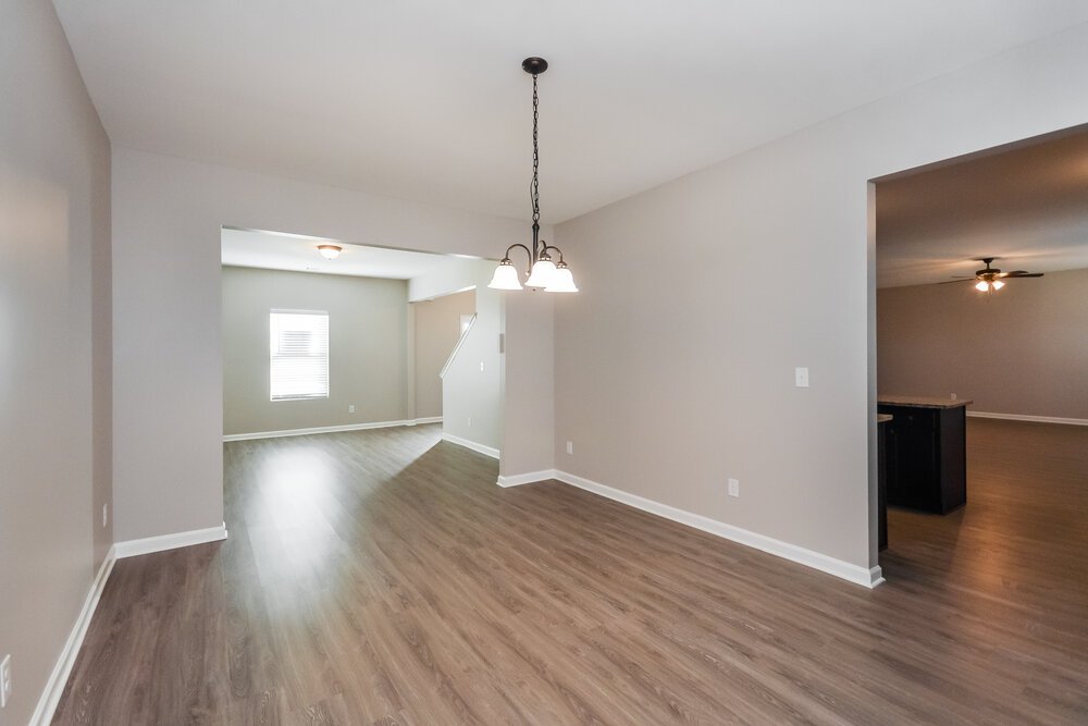 5-Bed Rental on 4047 Clay Ct photo 8