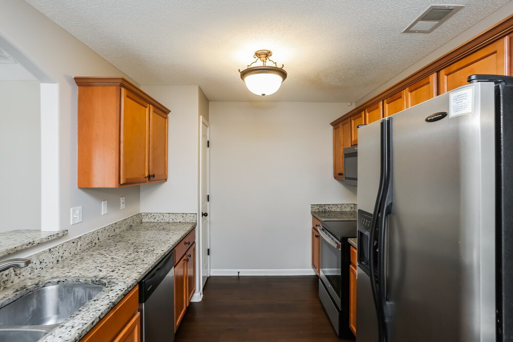 4-Bed Rental on 9460 Eckley Pl photo 8