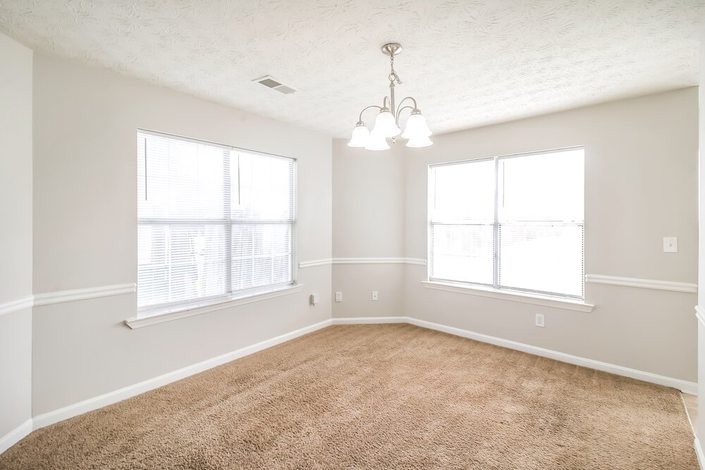 4-Bed Rental on 650 Compton Ln photo 9