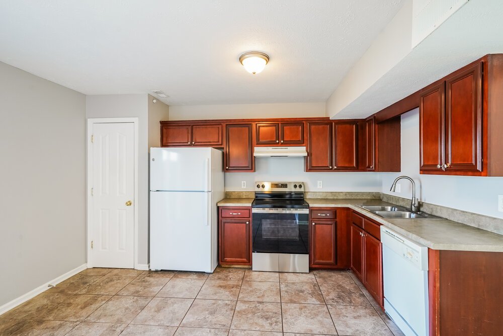 2-Bed Rental on 675 Legacy Dr photo 9