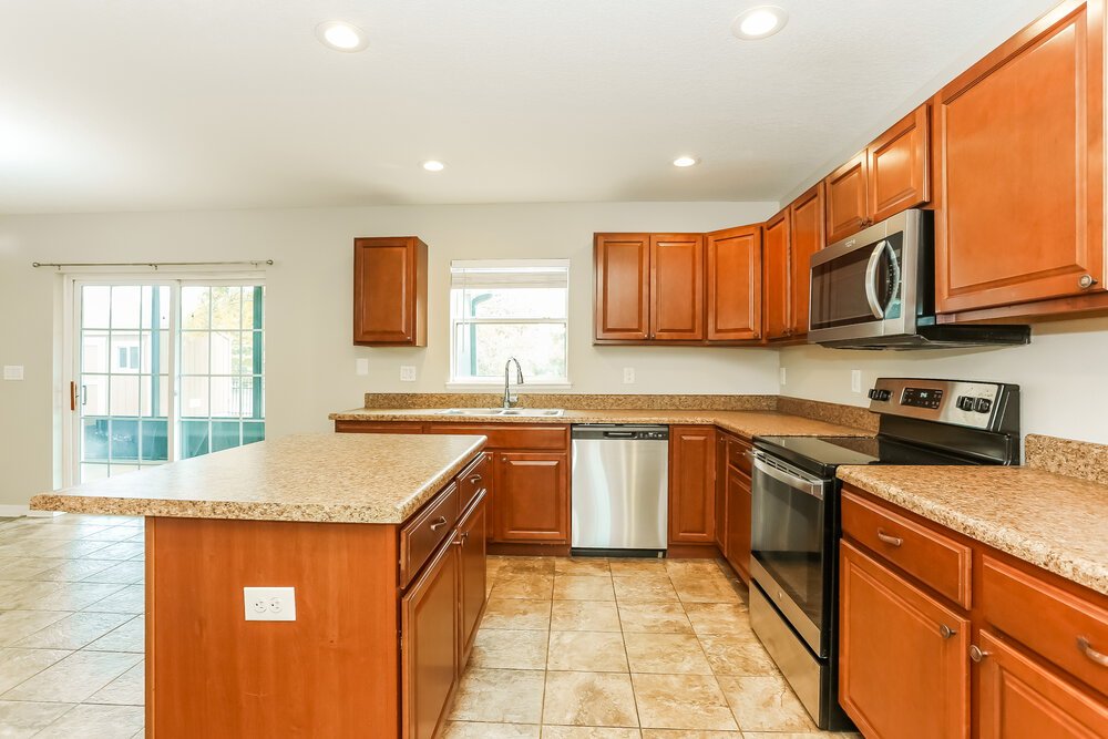 4-Bed Rental on 9350 Caracara Dr photo 9