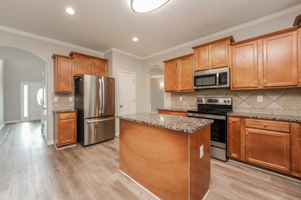 4-Bed Rental on 2054 Jessica Way photo 9