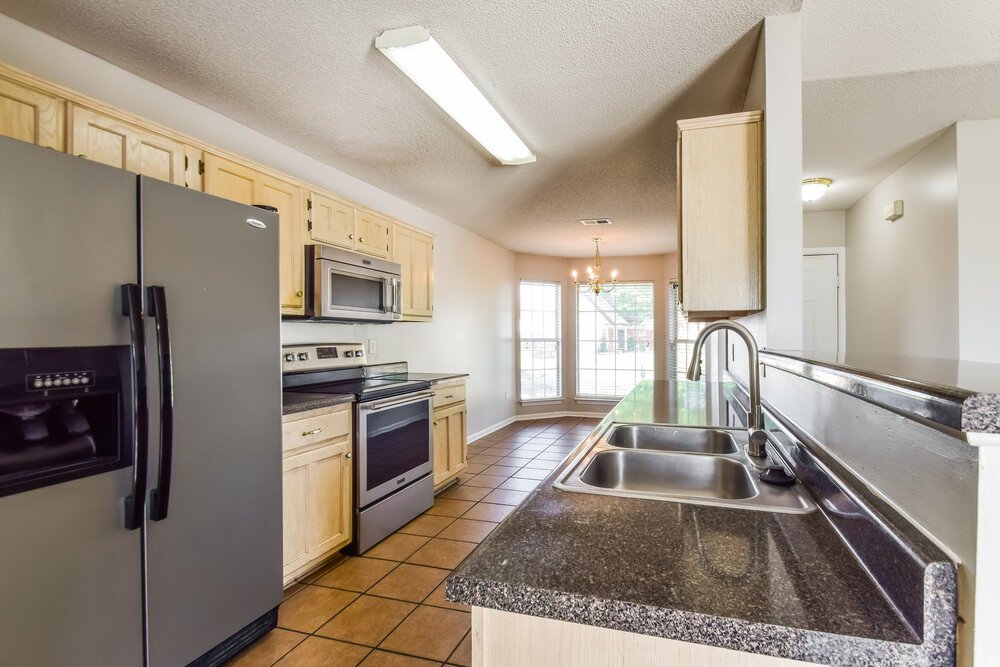 3-Bed Rental on 7896 Nature Walk photo 9