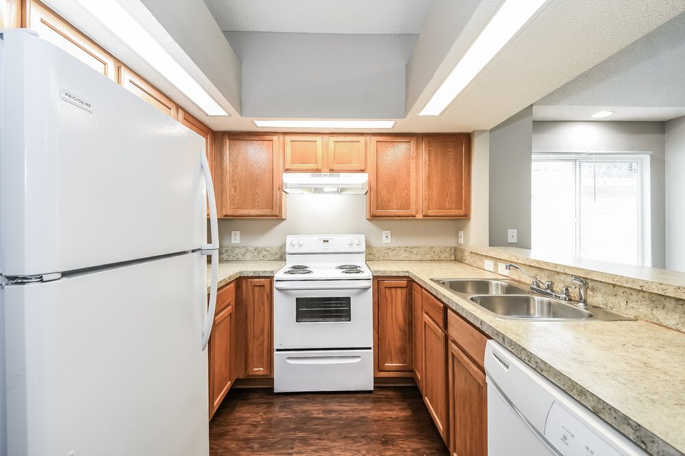 3-Bed Rental on 2980 Bessent Rd photo 9