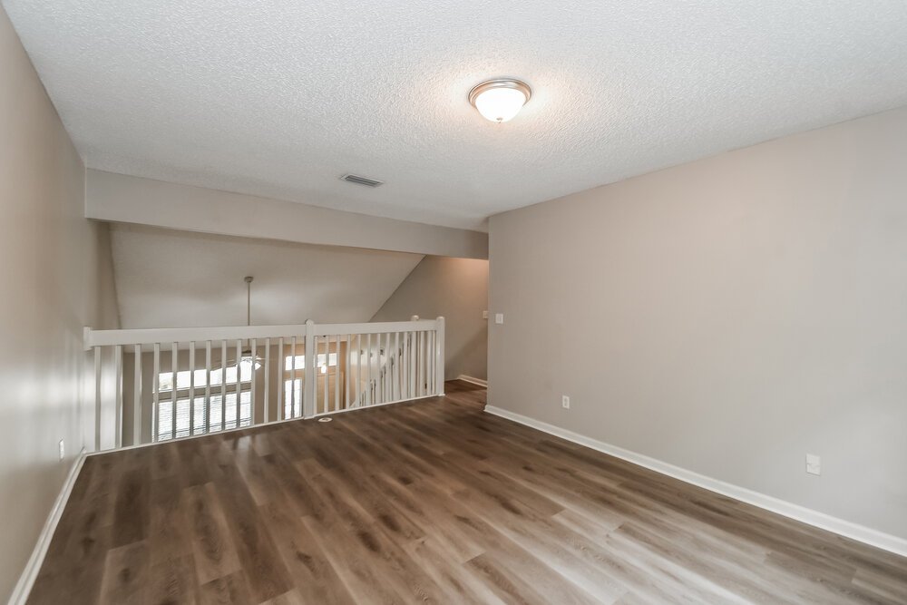 3-Bed Rental on 3504 Ayrshire St photo 9
