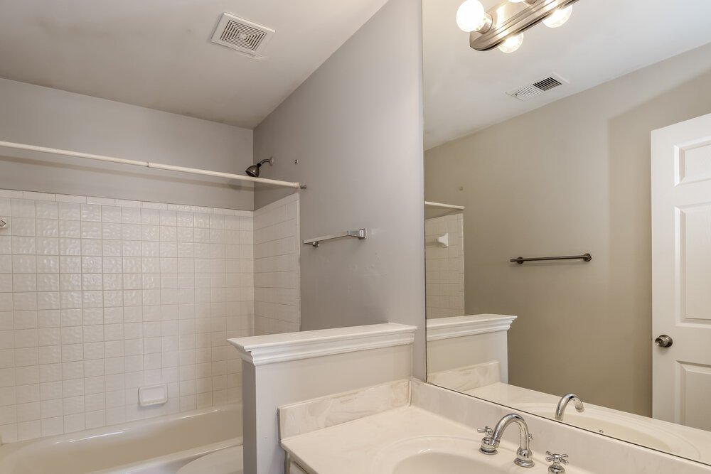 4-Bed Rental on 9089 Hearth Stone photo 9