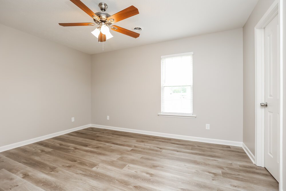 3-Bed Rental on 1912 Guildford Dr photo 9