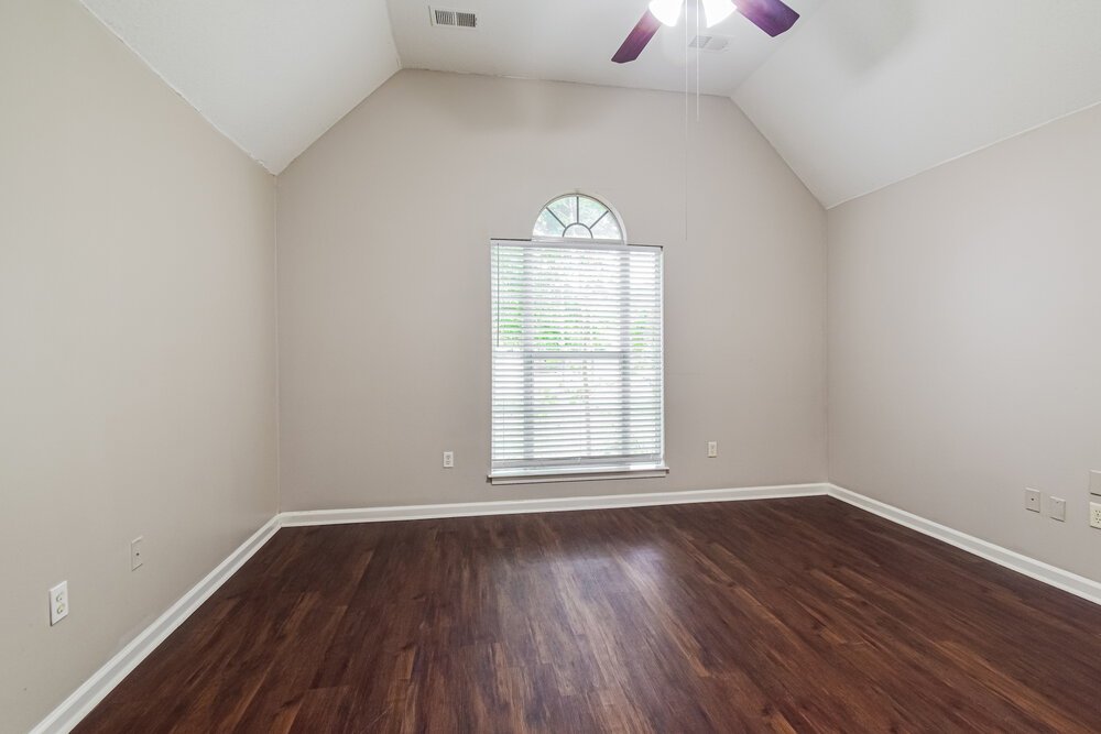 3-Bed Rental on 1865 Winners Cir photo 9