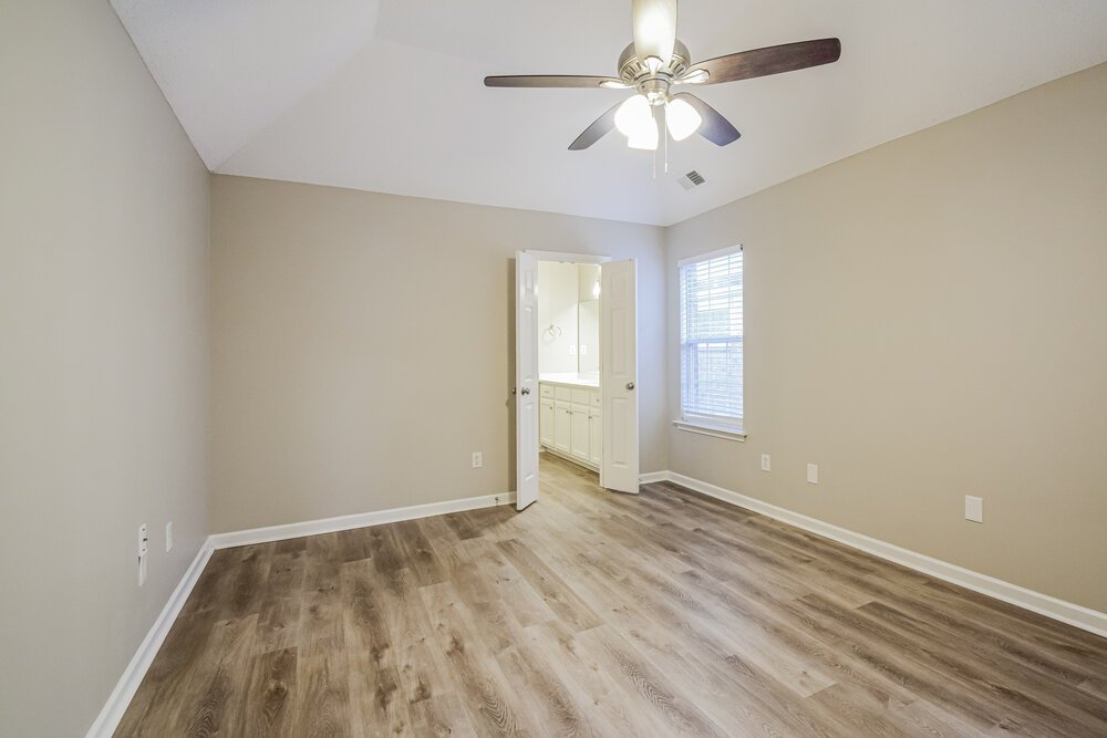 4-Bed Rental on 2943 Dawkins Cove photo 9