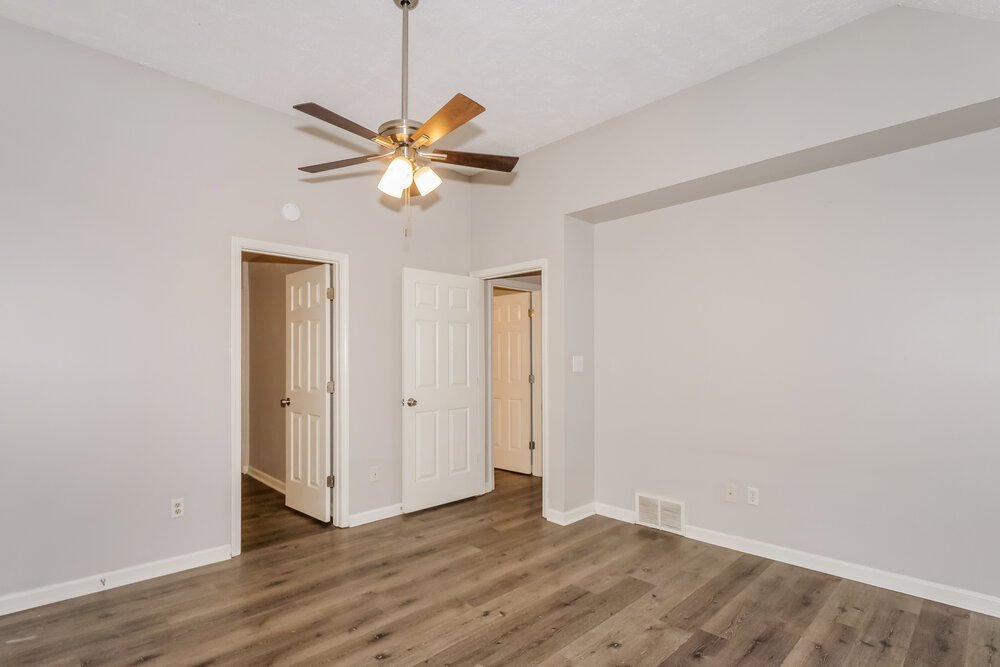 3-Bed Rental on 330 Avery Jordan photo 9