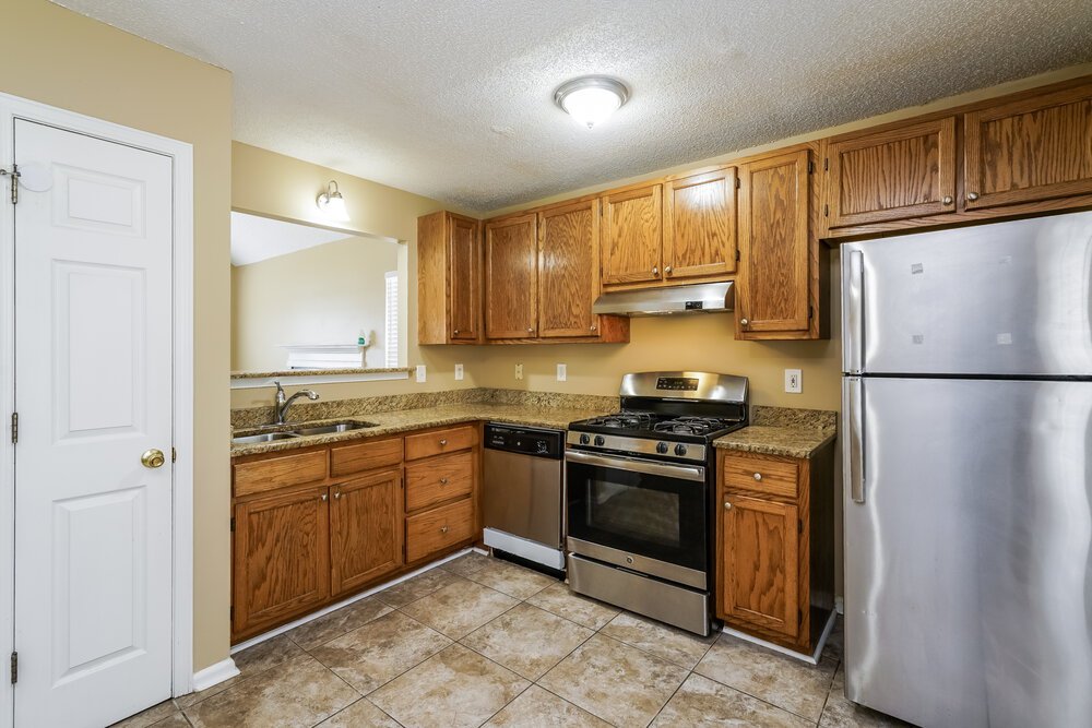 3-Bed Rental on 6320 Wellington Ct photo 9