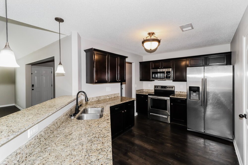 4-Bed Rental on 9466 Darren Cir photo 9
