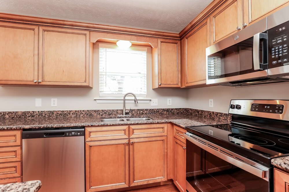 3-Bed Rental on 7136 Legacy Dr photo 9