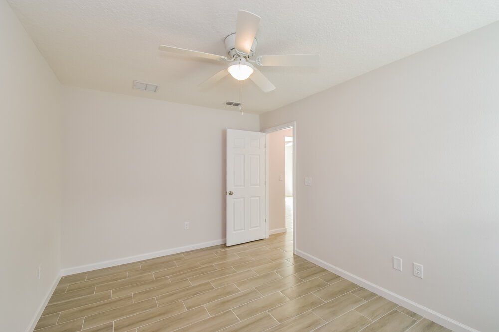 4-Bed Rental on 6087 Patriots Landing photo 10