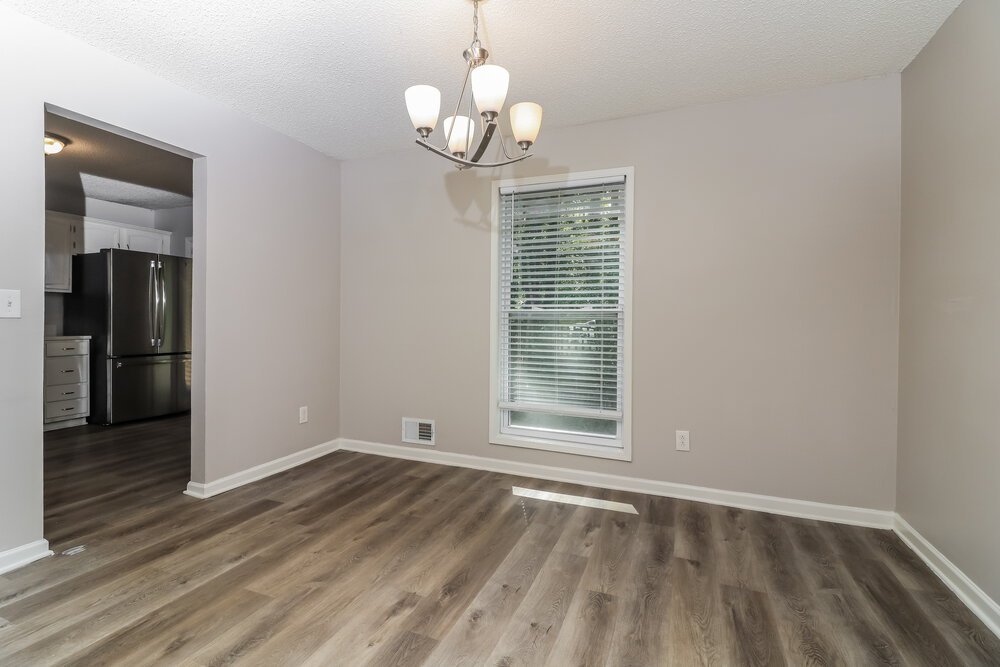 3-Bed Rental on 3058 Favor Pines photo 10