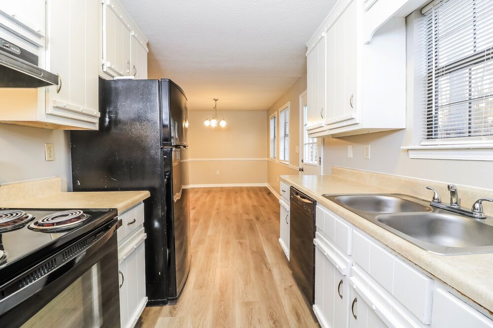3-Bed Rental on 4107 Rocky Face photo 10