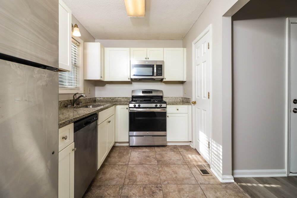 3-Bed Rental on 200 Campbell Dr photo 10