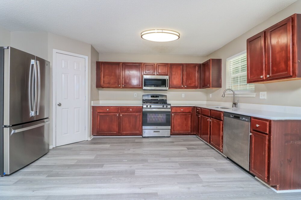 4-Bed Rental on 166 Birchfield Way photo 10