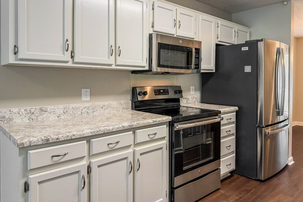 4-Bed Rental on 3134 Creekview Ln photo 10