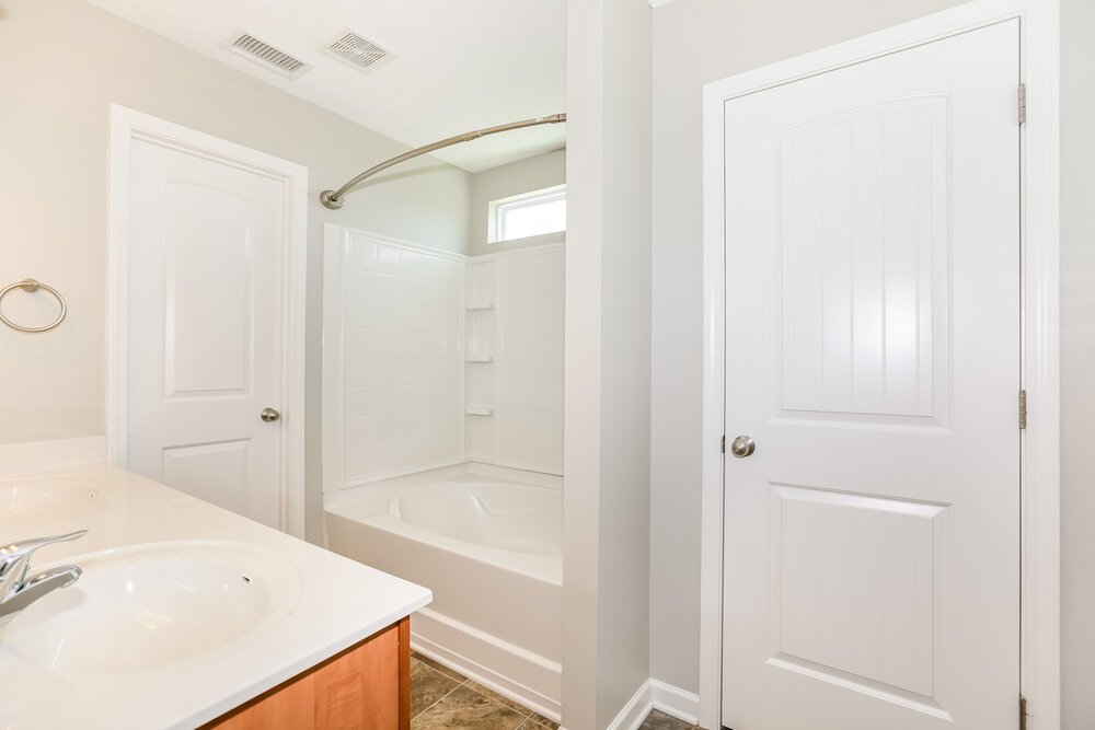 3-Bed Rental on 3315 Velvet Ct photo 10