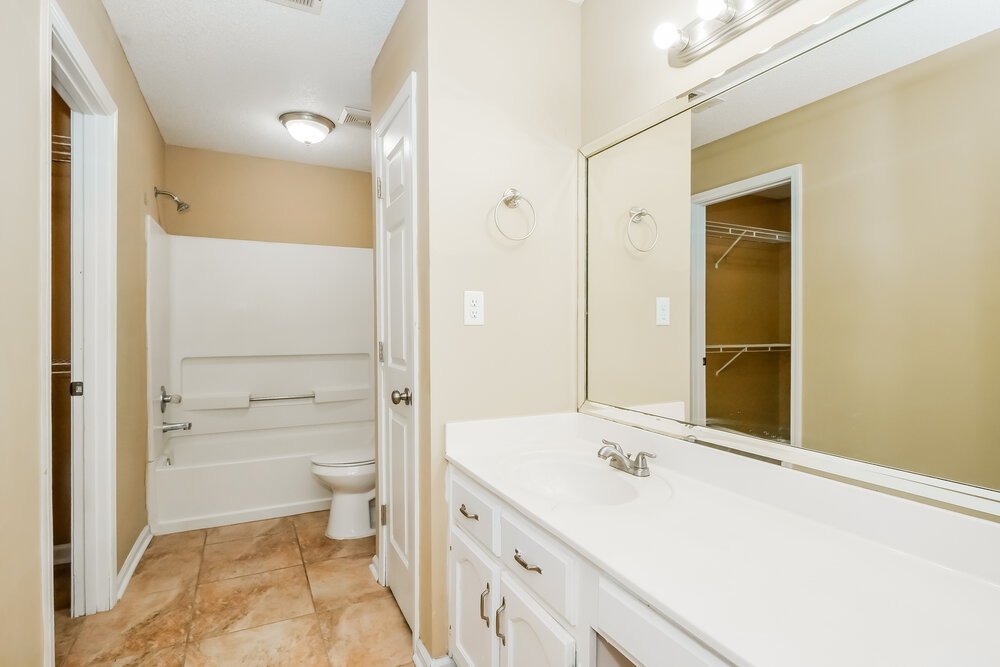 3-Bed Rental on 6916 Fox Briar photo 10