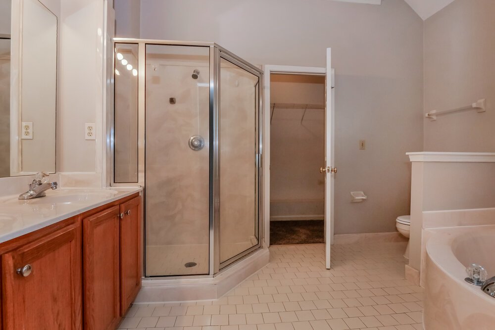 3-Bed Rental on 596 N Ericson photo 10