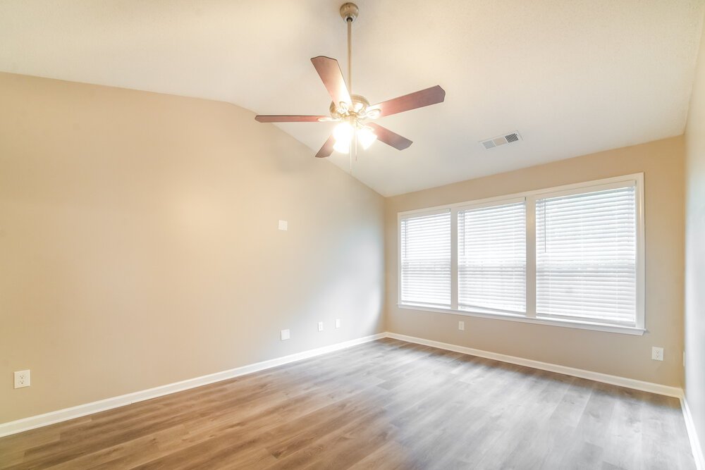 3-Bed Rental on 1622 Woodsford Rd photo 10