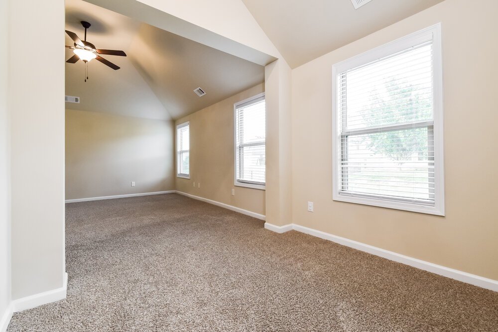 4-Bed Rental on 11086 Shadow Ct photo 10