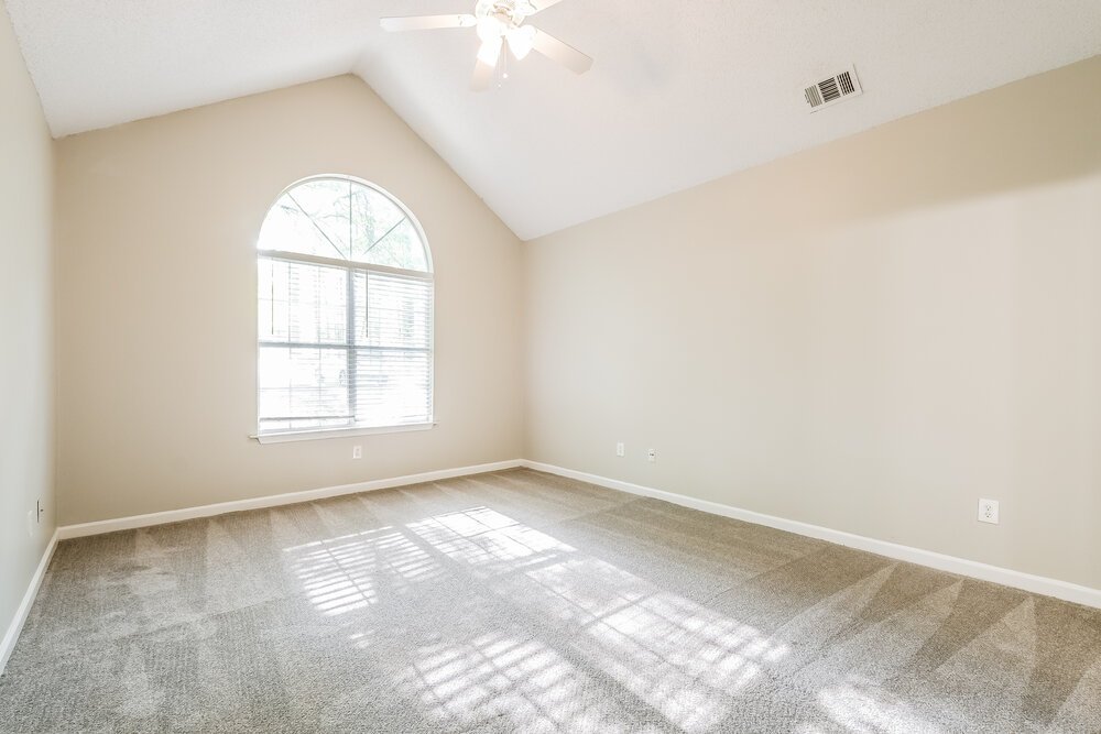 3-Bed Rental on 555 Jackson Lake photo 10