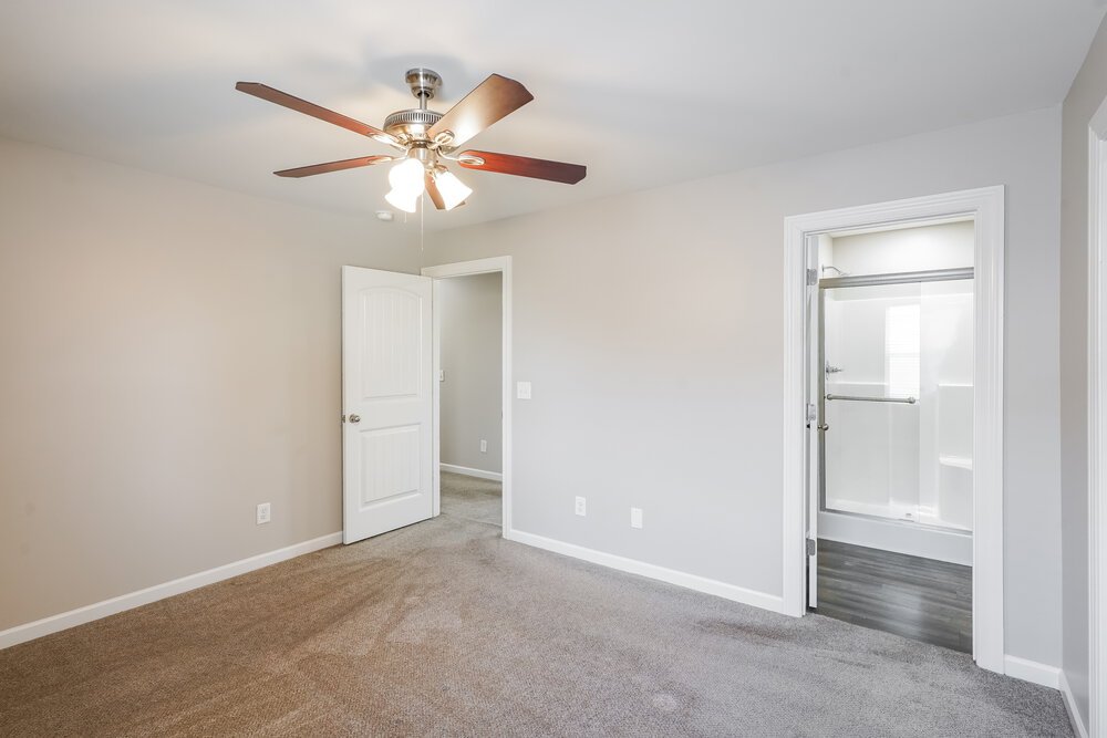 3-Bed Rental on 1327 Rutherford St photo 10