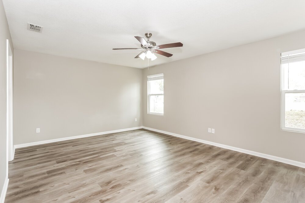 4-Bed Rental on 8754 Kaye Ln photo 10