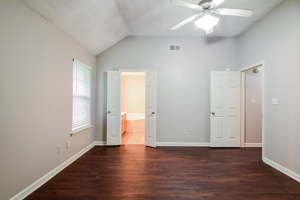 4-Bed Rental on 5604 Corvin Ln photo 10