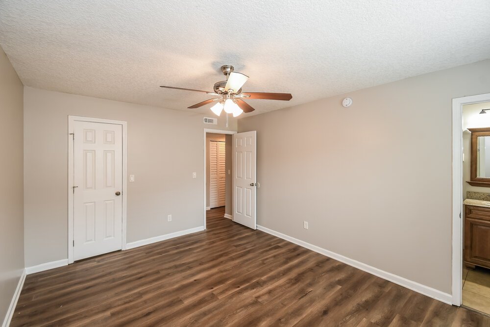 3-Bed Rental on 1967 Bluebird Run photo 10