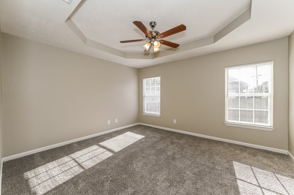 3-Bed Rental on 176 Howard Woody photo 10