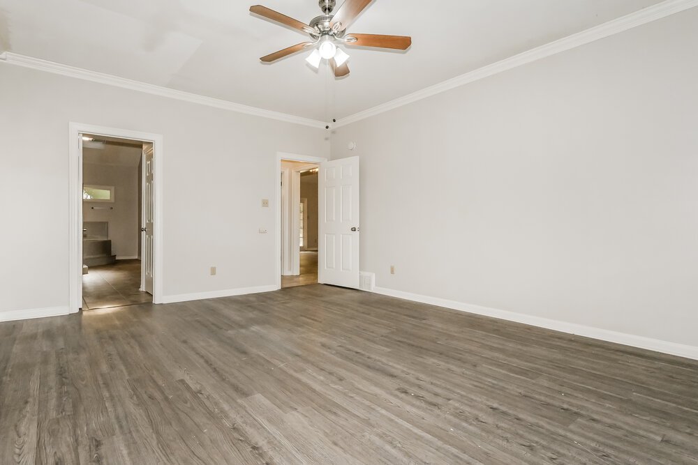 4-Bed Rental on 2279 Hickory Path photo 10