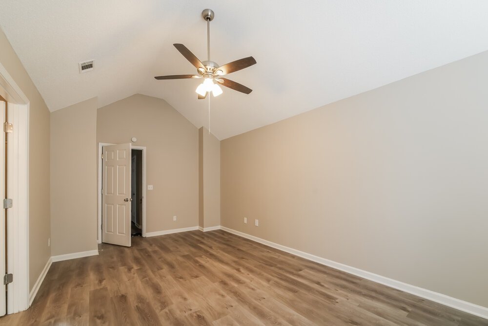 3-Bed Rental on 313 Randy Way photo 10