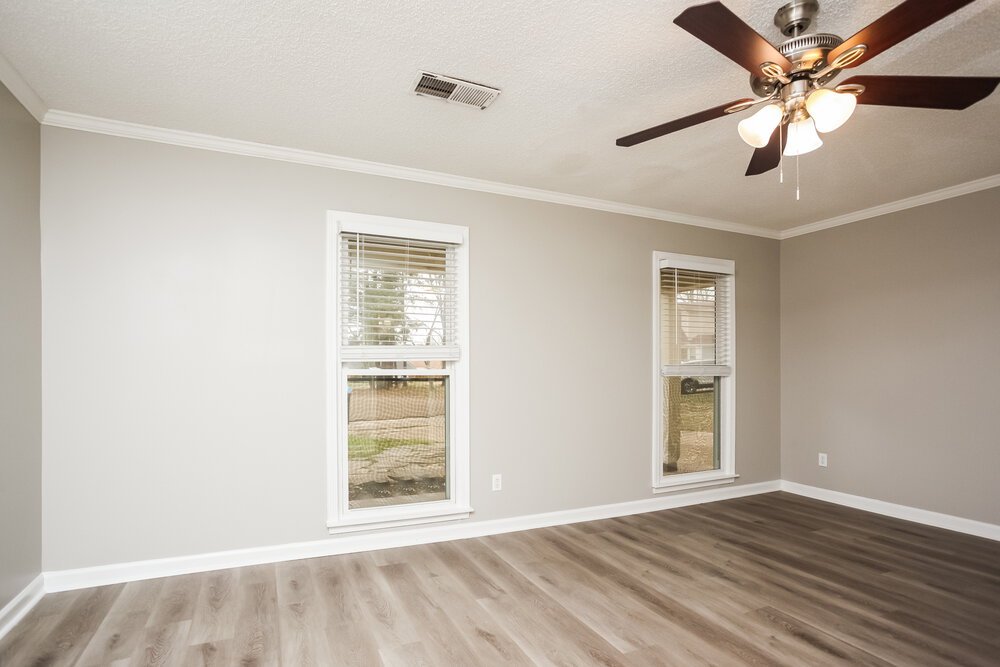4-Bed Rental on 4466 Dawn Oaks photo 10