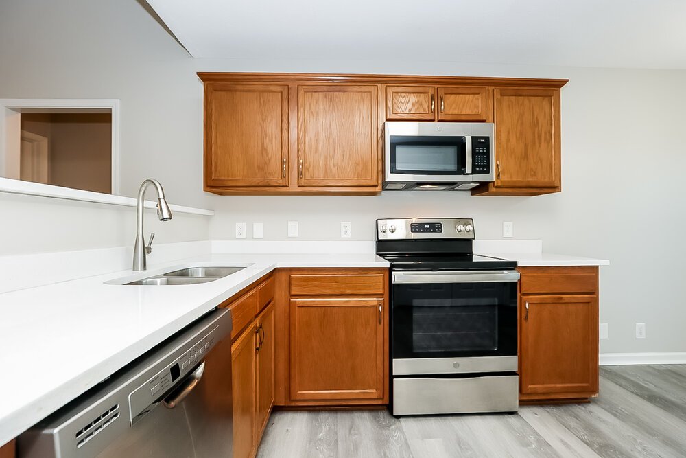 3-Bed Rental on 7552 W Winchester photo 10