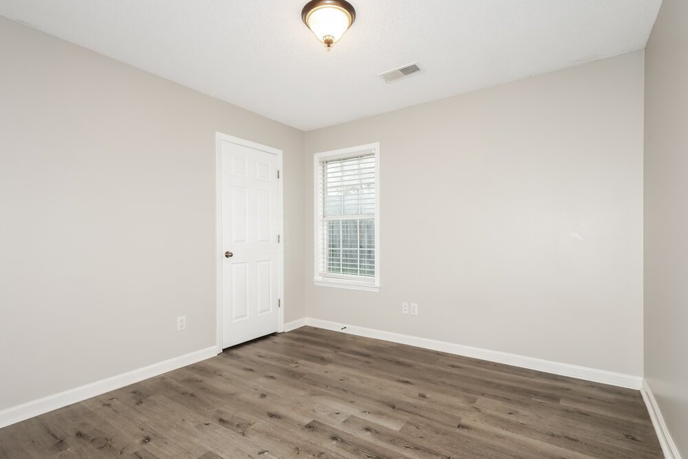 4-Bed Rental on 9775 Misty Bay photo 11