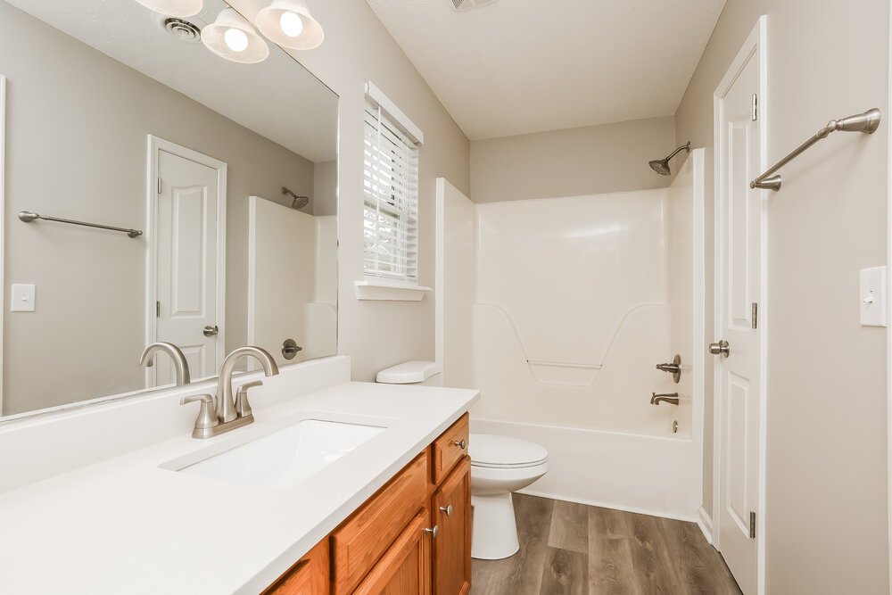 3-Bed Rental on 1912 Guildford Dr photo 11