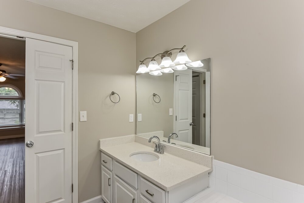 3-Bed Rental on 3811 Eden Glen photo 11