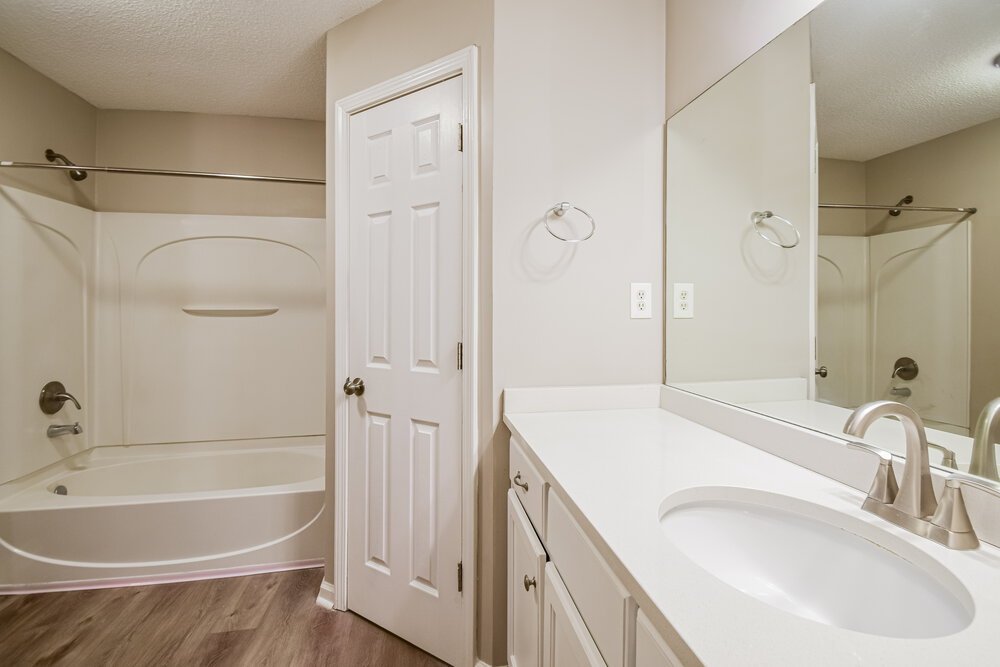 4-Bed Rental on 2943 Dawkins Cove photo 11