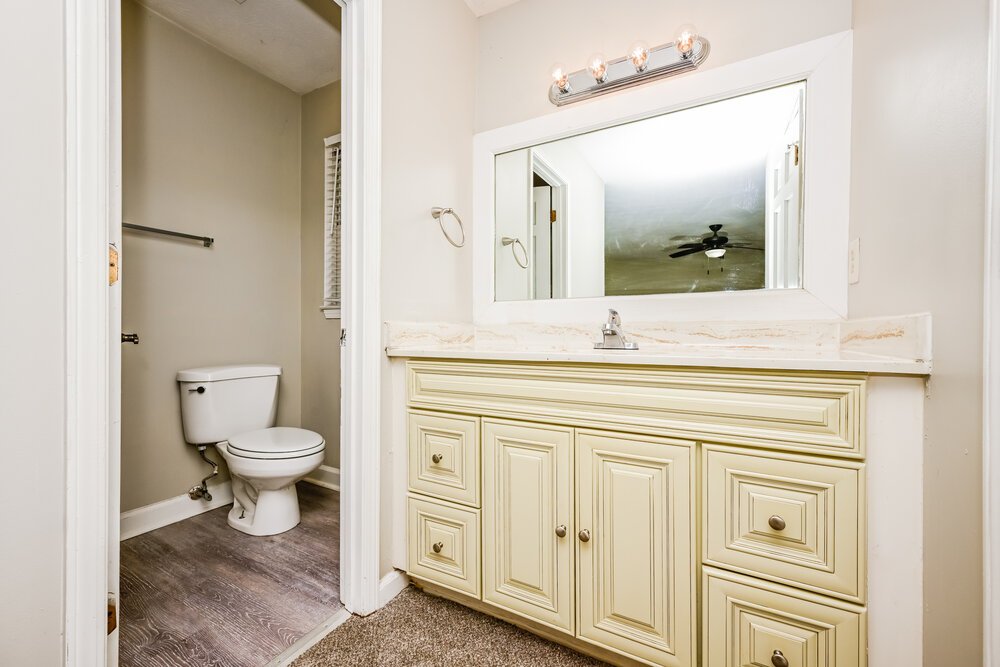 4-Bed Rental on 564 Clubhouse Dr photo 11