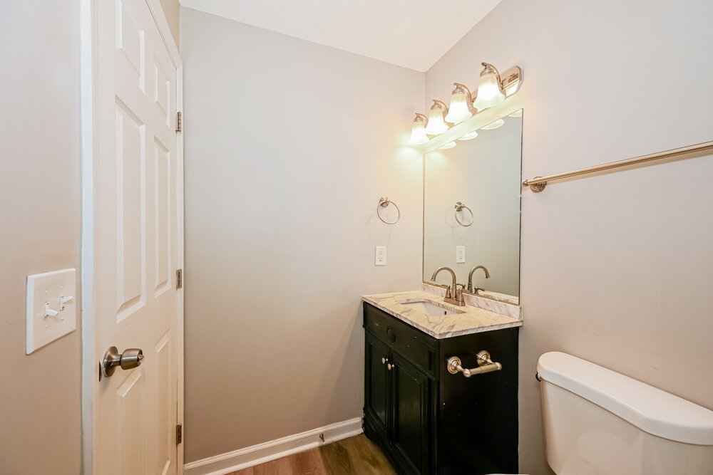 3-Bed Rental on 108 Riverwood Dr photo 11