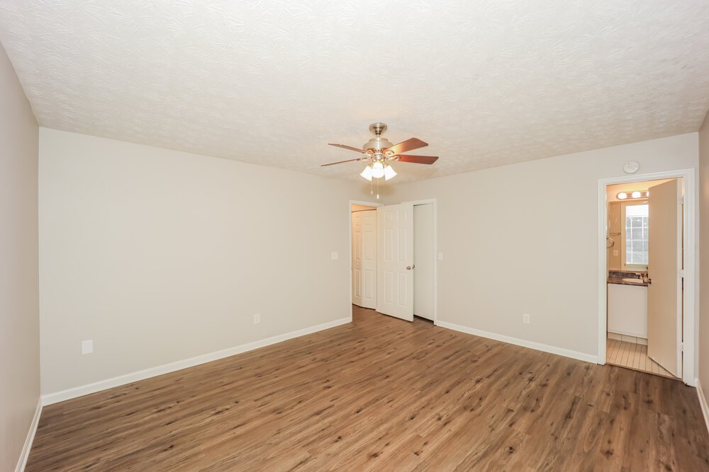 3-Bed Rental on 10299 Wisteria Ln photo 11