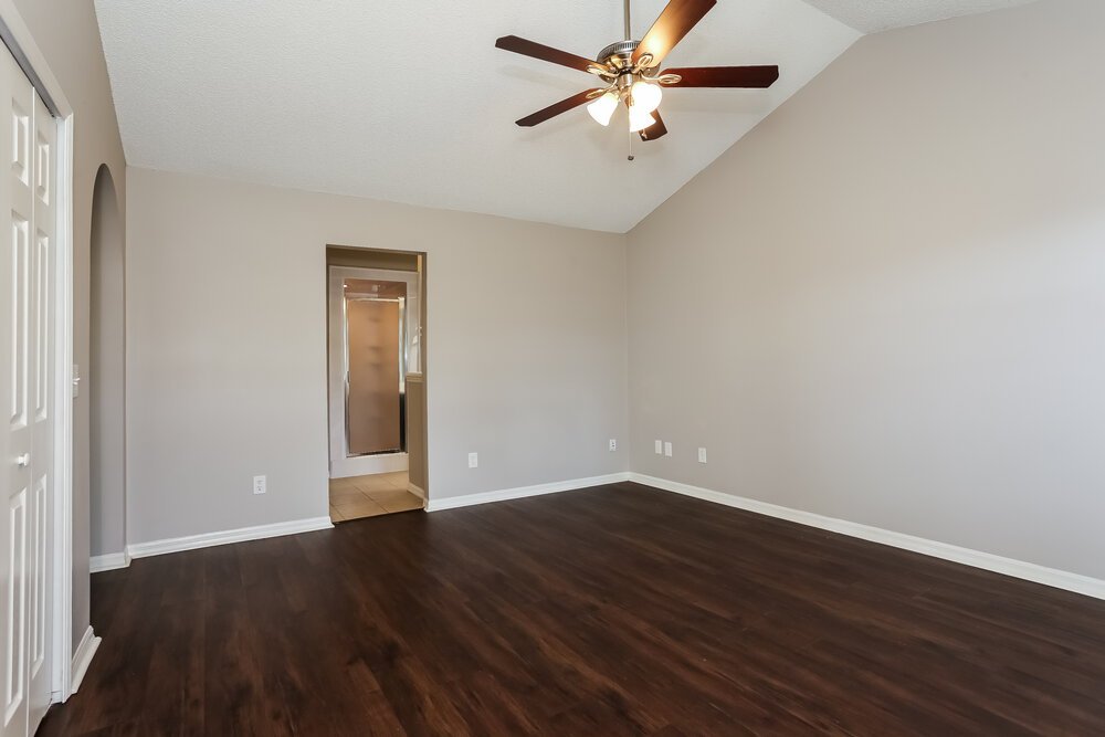 3-Bed Rental on 1455 Beecher Ln photo 11