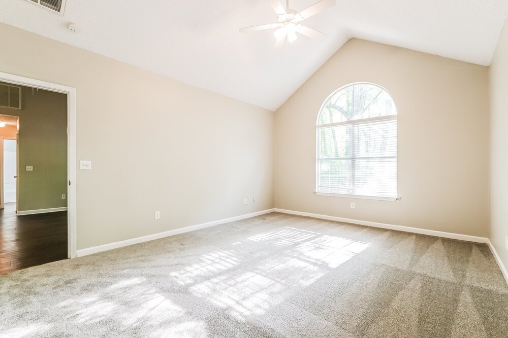3-Bed Rental on 555 Jackson Lake photo 11