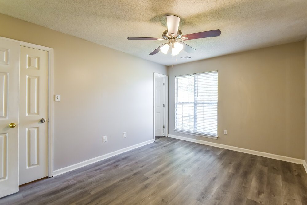 3-Bed Rental on 7896 Nature Walk photo 11