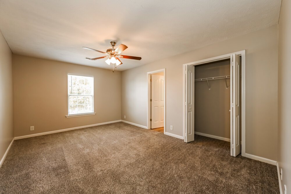 3-Bed Rental on 1331 Tonya Dr photo 11
